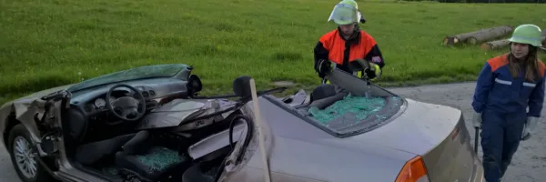 Übung – mit FFW Neufahrn THL Satz